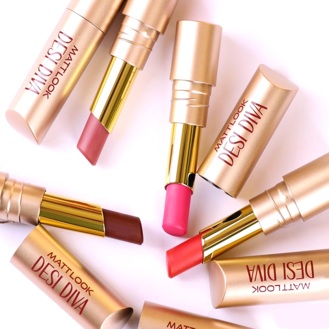 MATT LOOK Desi Diva HD Matte Lipstick for women, Long-Lasting with Hydrating Formula with Hyaluronic Acid, One-Swipe application & Lightweight formula, Berry Plum – 3.8gm (Pack of 1)