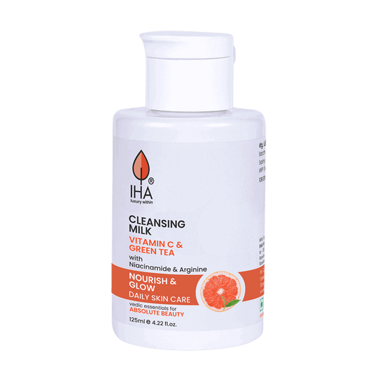 IHA Vitamin C & Green Tea Cleanser – 125ml